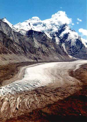 No this isn't mountaineering, it's Himalayan cycling!