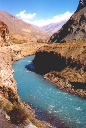 A bit of glacial silt gives the Spiti River this lovely turquoise color.
