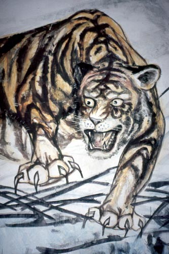 Baohua Si temple (1670-75) in Gejiu; tigers are a favorite subject of Chinese artists.
