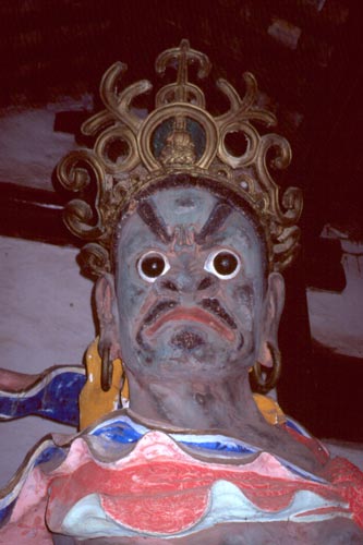 Chinese temples usually have fierce guards outside the entrance.