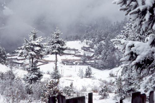 A wintry wonderland, but I would have preferred to cycle in sunshine!