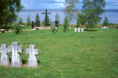 The vast Lake Ilmen lies in the distance.